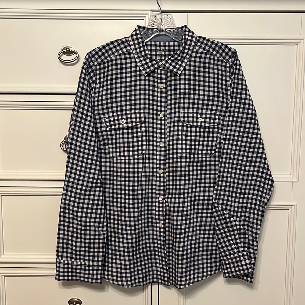 Long sleeve gingham blouse